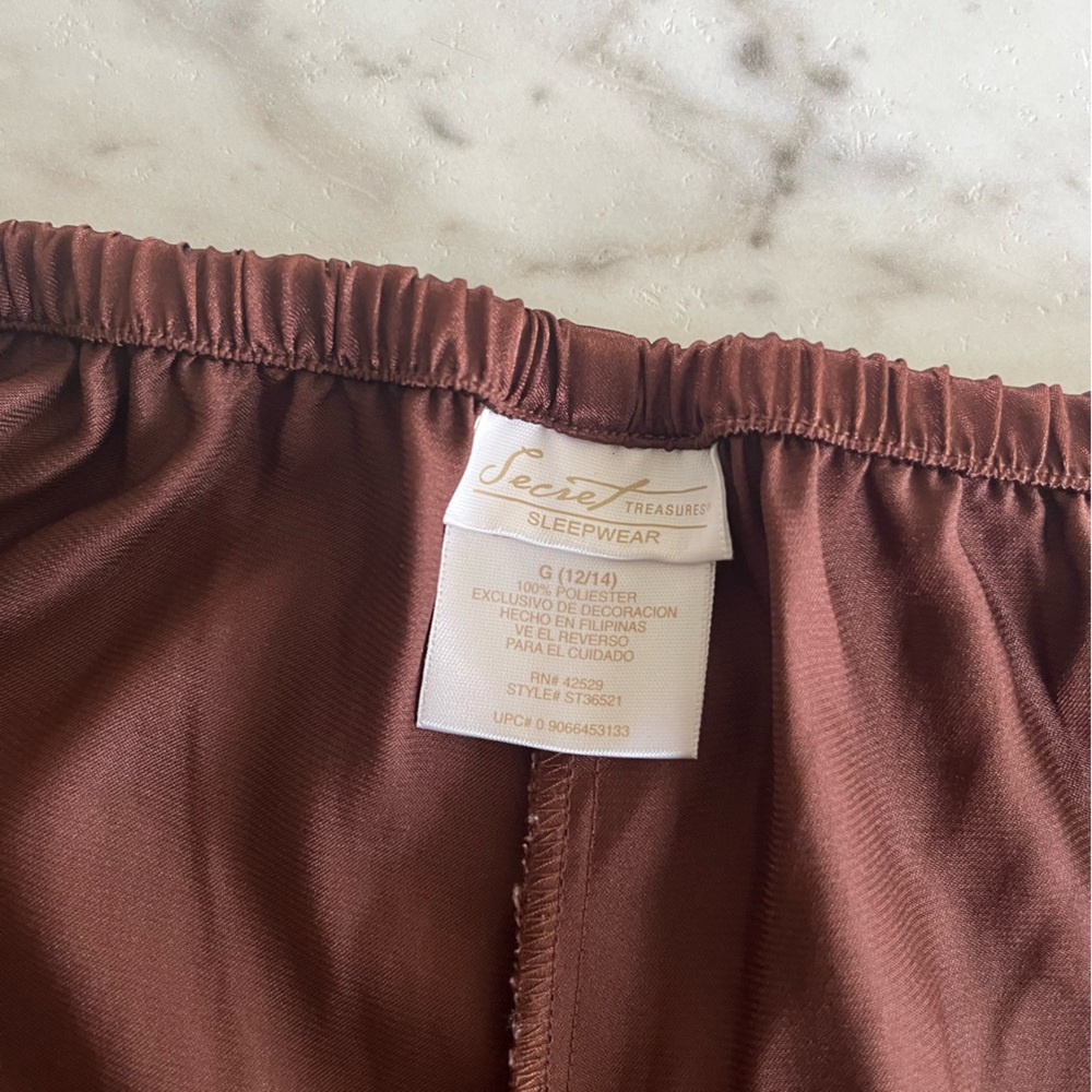 Silky Pants - Picture 4 of 4